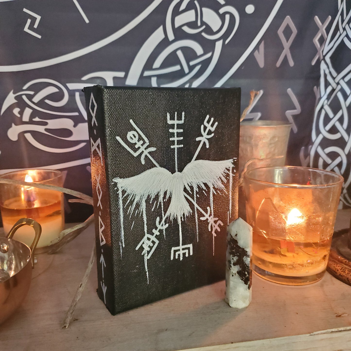 RAVEN VEGVISIR Alter decor